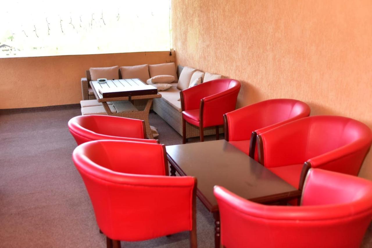 Bellavista Brasov Otel Săcele Dış mekan fotoğraf