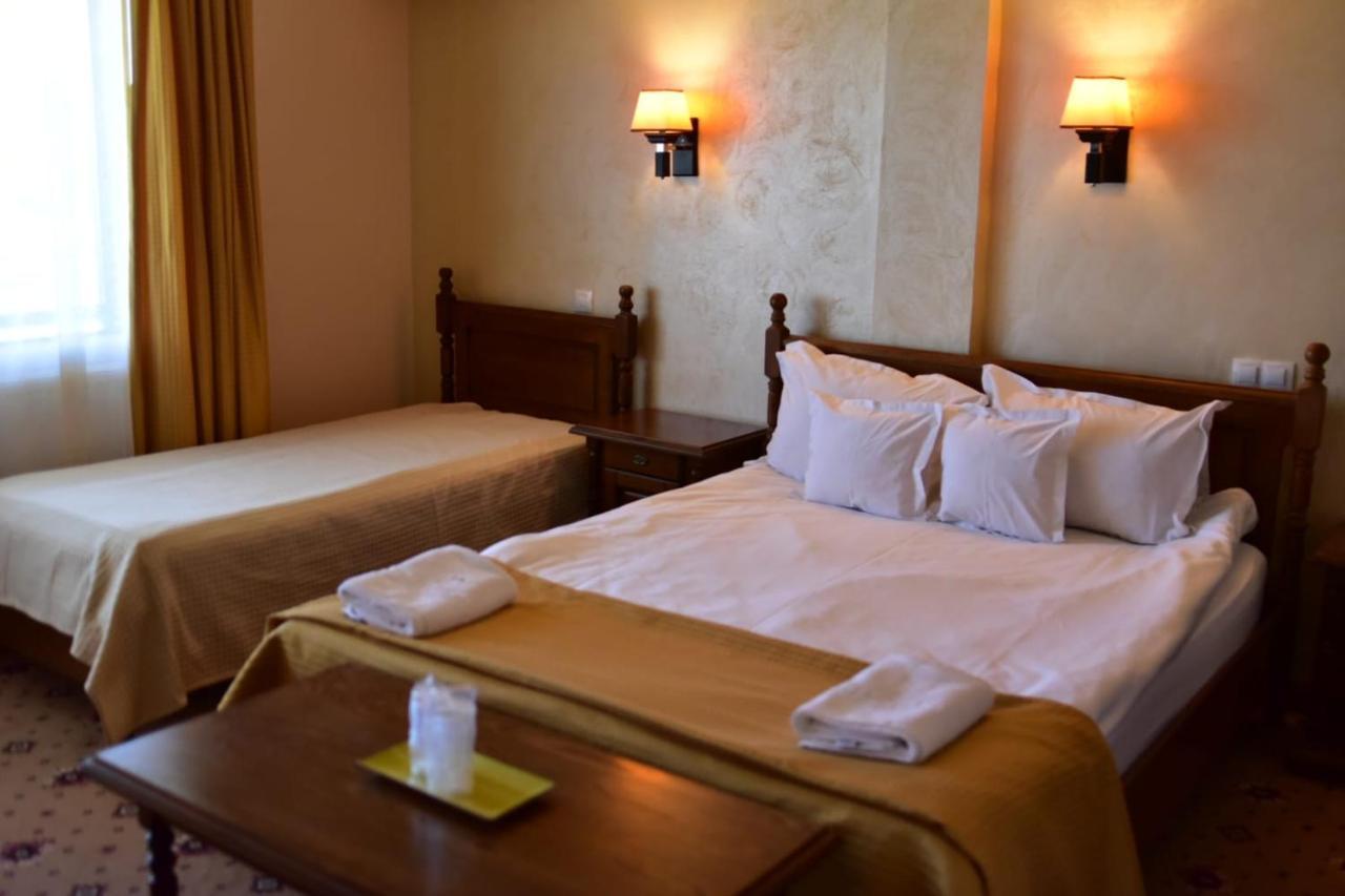 Bellavista Brasov Otel Săcele Dış mekan fotoğraf