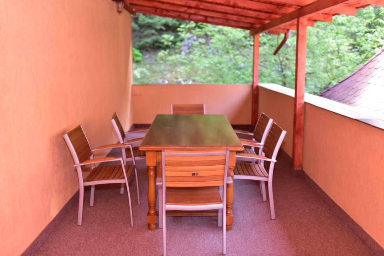 Bellavista Brasov Otel Săcele Dış mekan fotoğraf