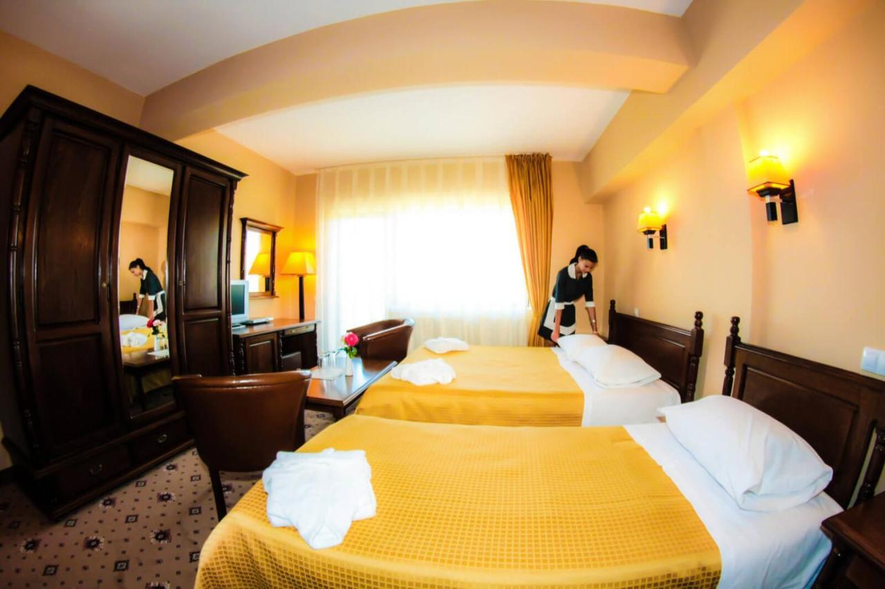 Bellavista Brasov Otel Săcele Dış mekan fotoğraf