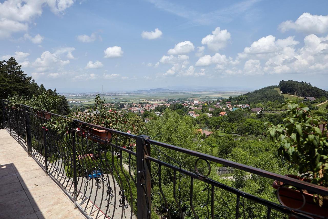 Bellavista Brasov Otel Săcele Dış mekan fotoğraf